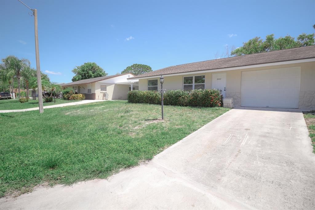 Photo of 4443 SE Beaver Lane, Stuart, FL 34997 (MLS # R10889482)