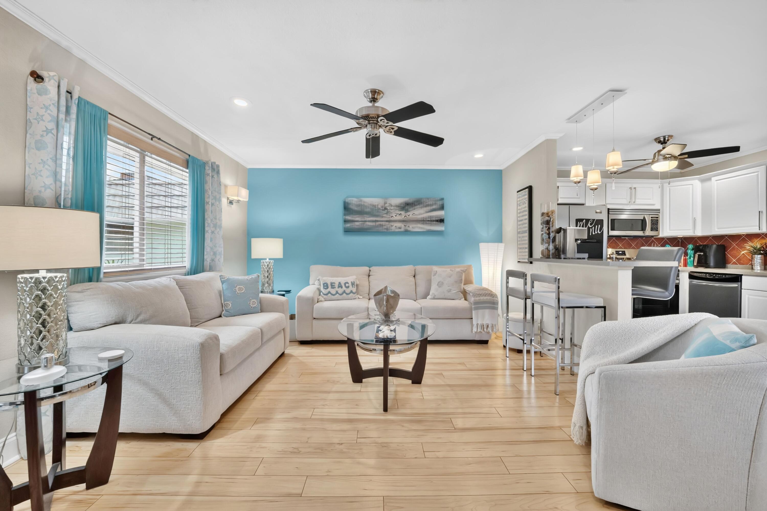 KINGS POINT VALENCIA CONDOS - Residential