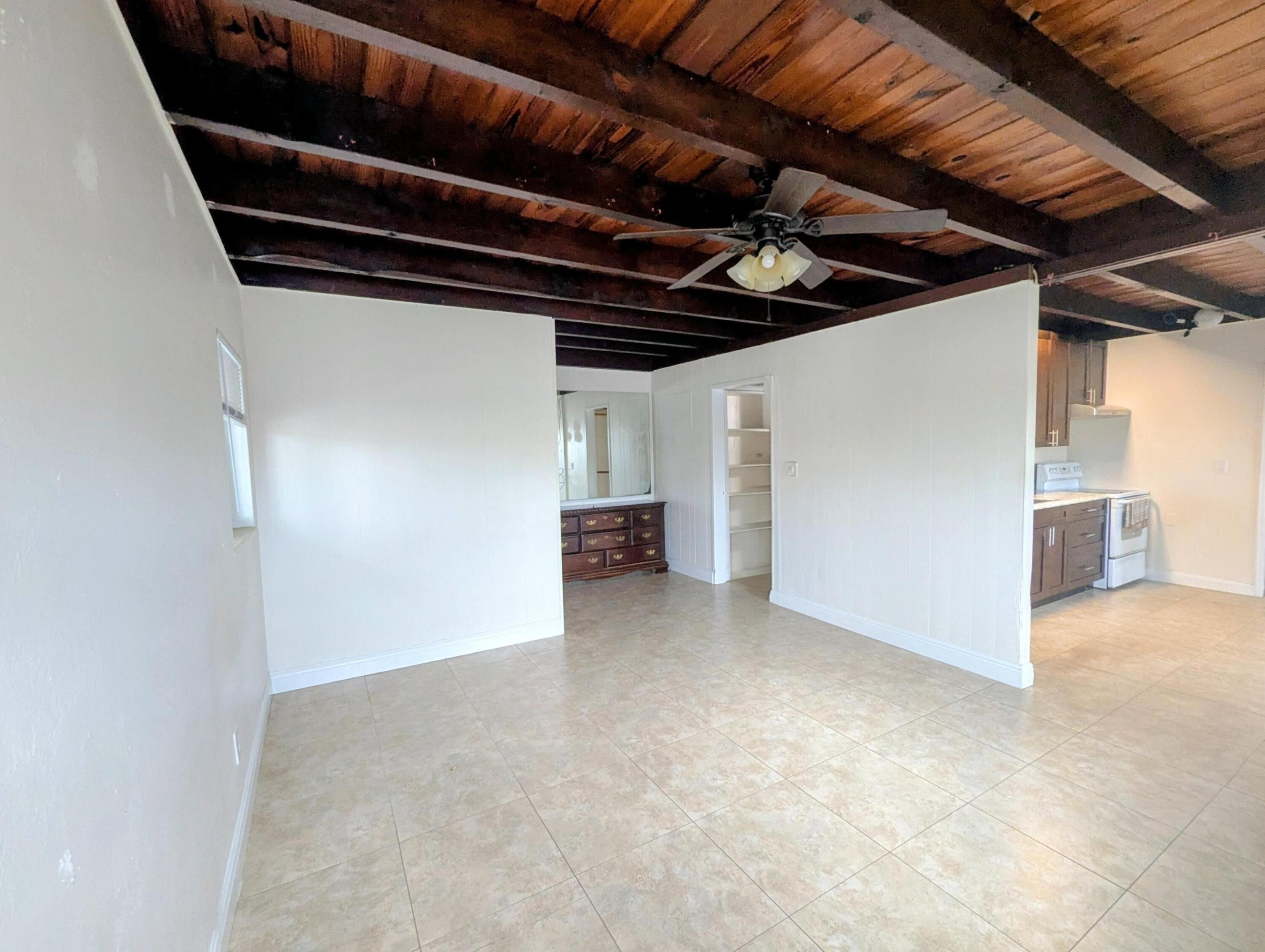 THE COVE - Residential Lease