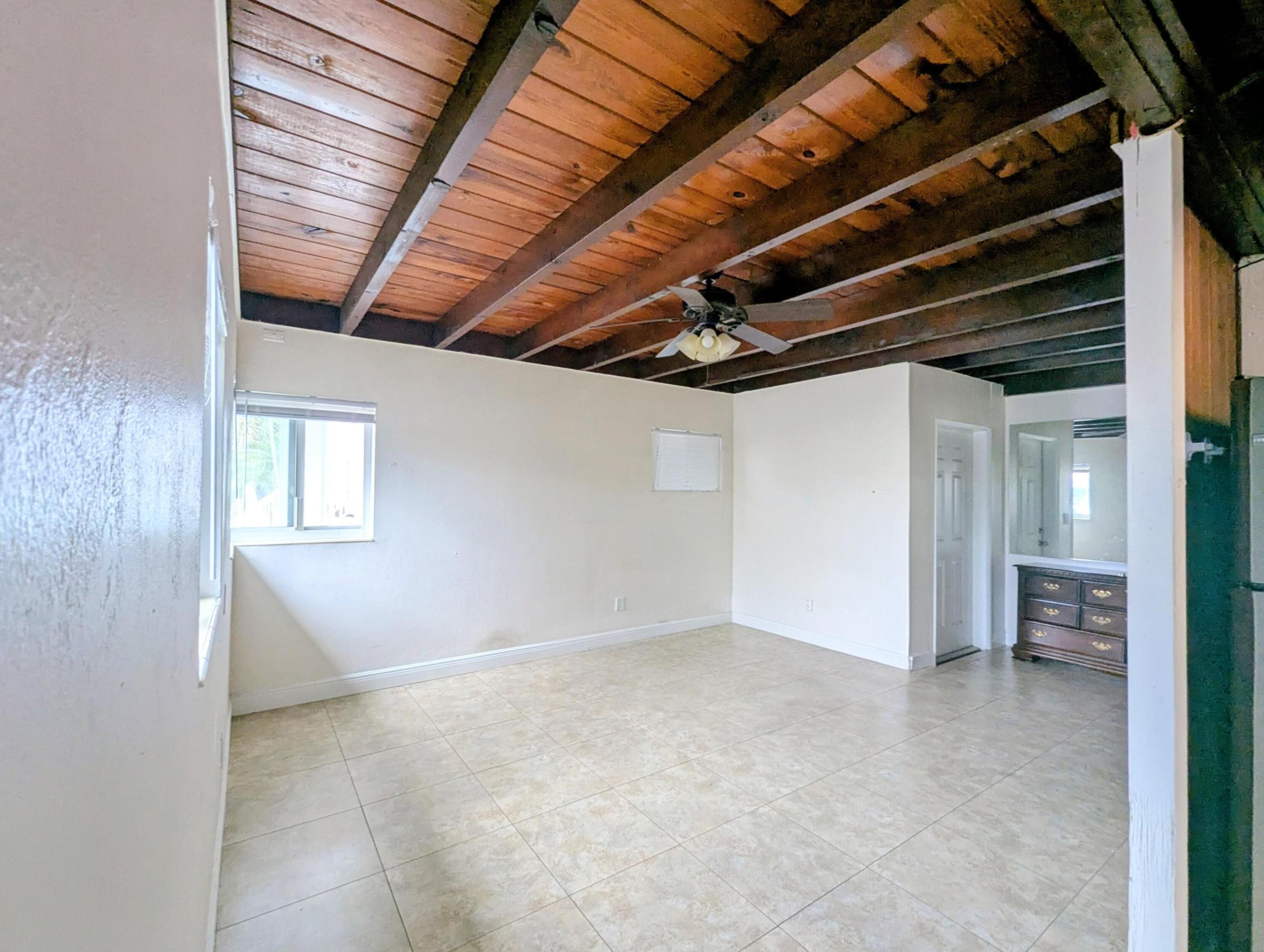 THE COVE - Residential Lease