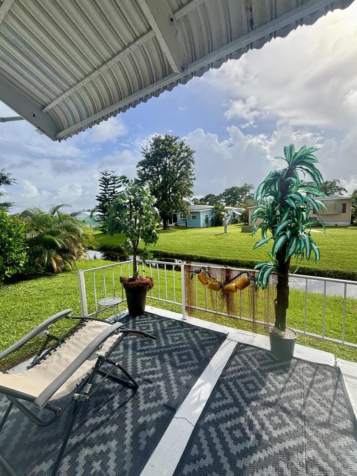 Riverfront - Residential