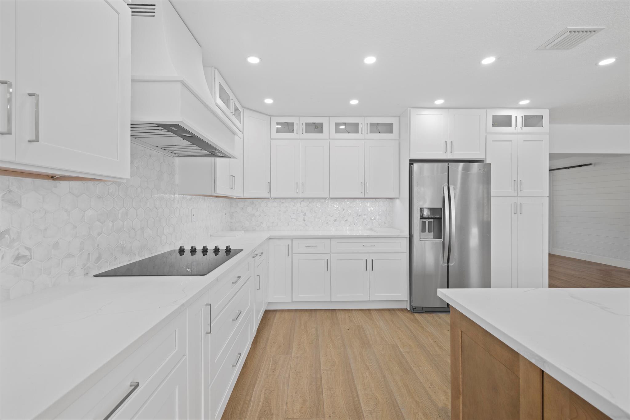 SEAGATE HARBOR - Residential Lease