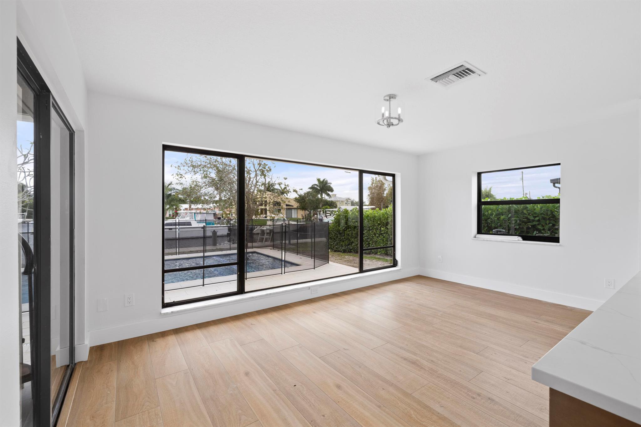 SEAGATE HARBOR - Residential Lease