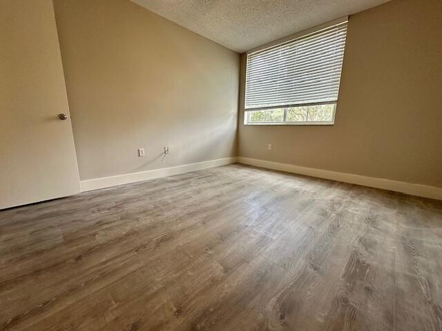 ST ANDREWS AT BOYNTON BEACH CONDO - Residential Lease