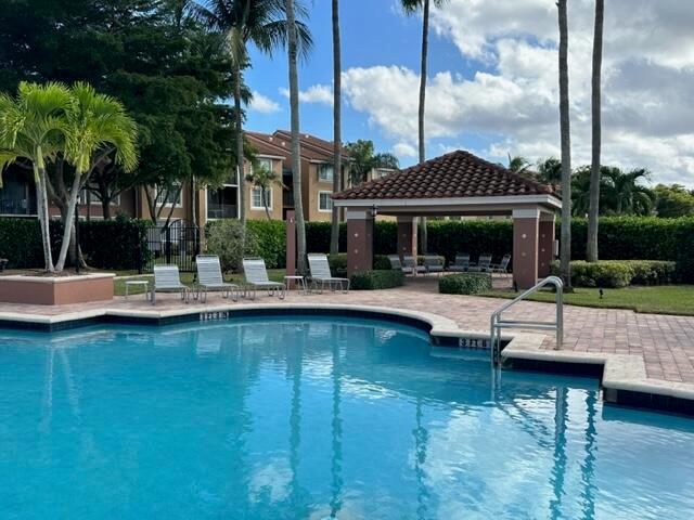 ST ANDREWS AT BOYNTON BEA - Residential Lease