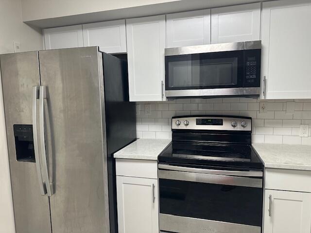 ST ANDREWS AT BOYNTON BEA - Residential Lease