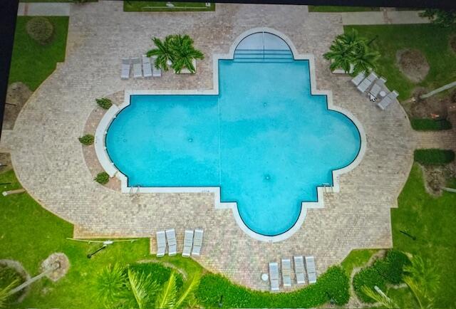 ST ANDREWS AT BOYNTON BEACH CONDO - Residential Lease