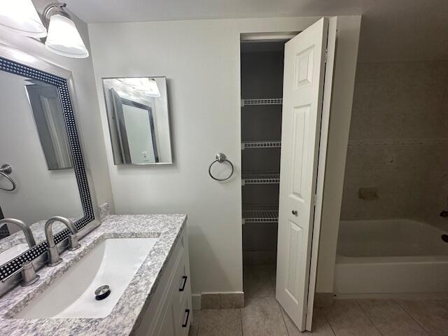 ST ANDREWS AT BOYNTON BEA - Residential Lease