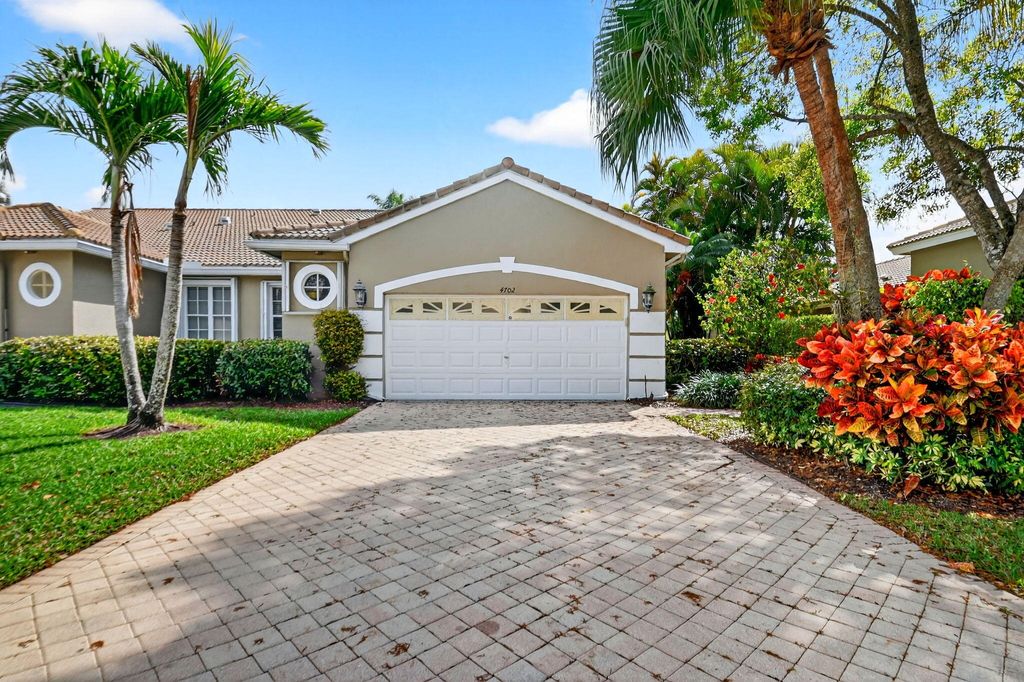 Photo of 4702 Carlton Golf Drive, Lake Worth, FL 33449 (MLS # R11170008)