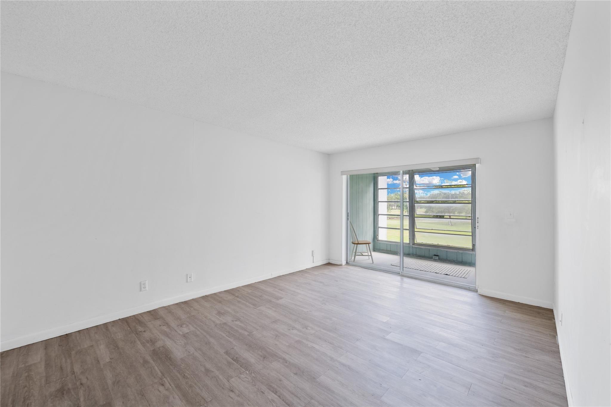 FAIRWAYS OF TAMARAC CONDO - Residential