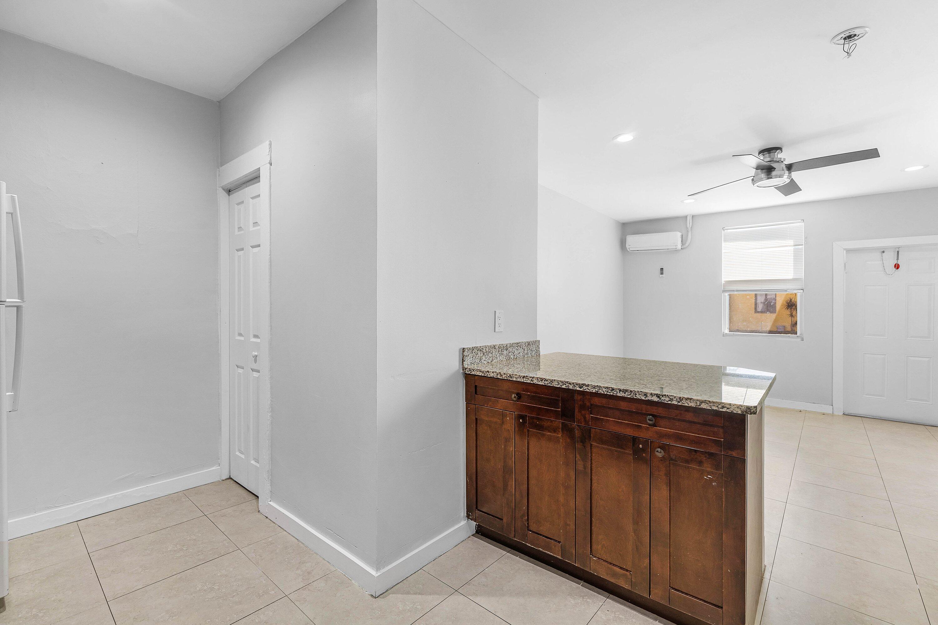 LAKEVIEW RIDGE - Residential Lease