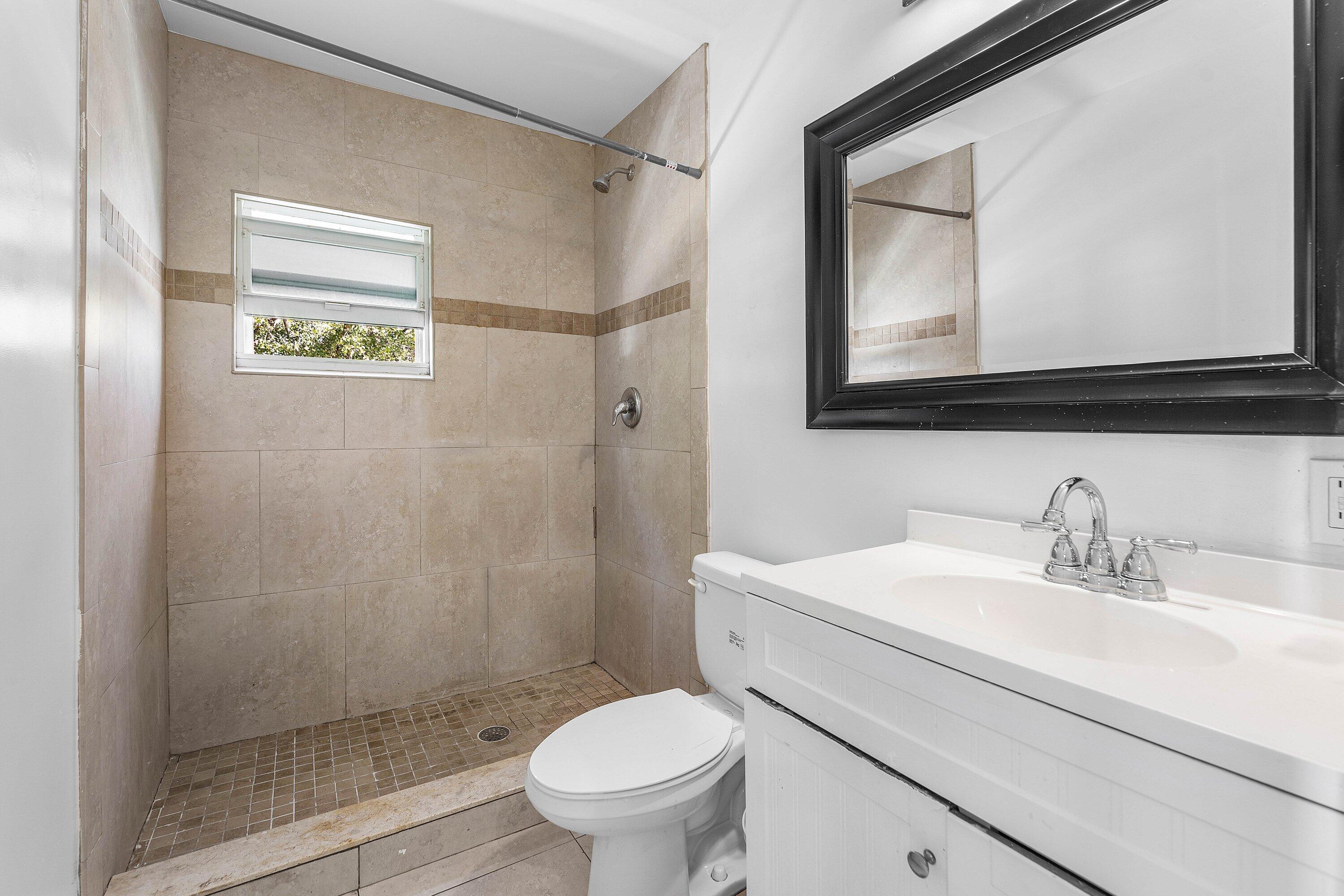 LAKEVIEW RIDGE - Residential Lease