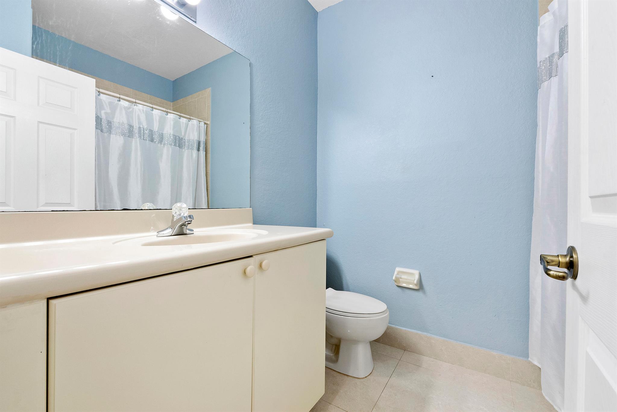 Kendall Breeze - Residential