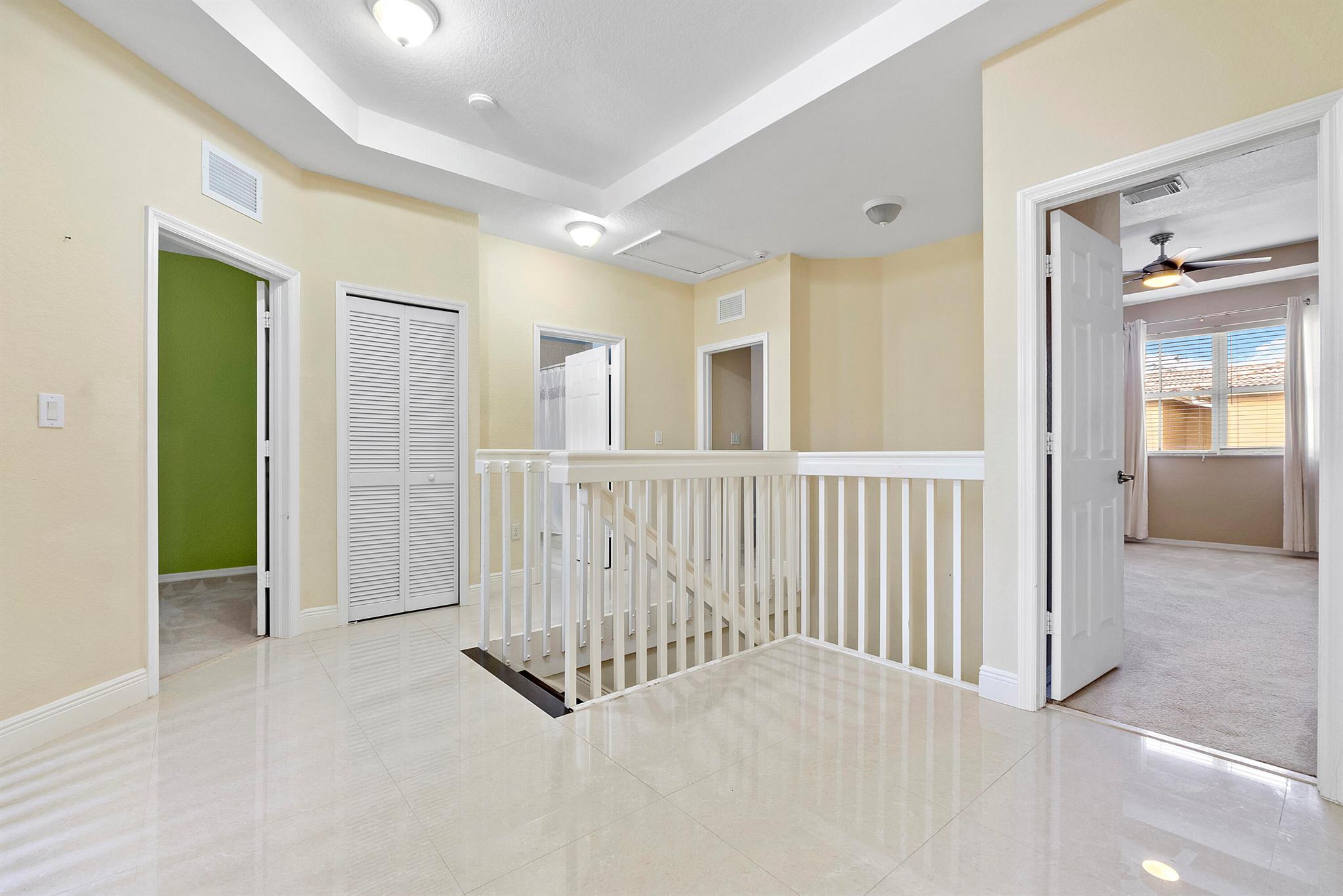 Kendall Breeze - Residential