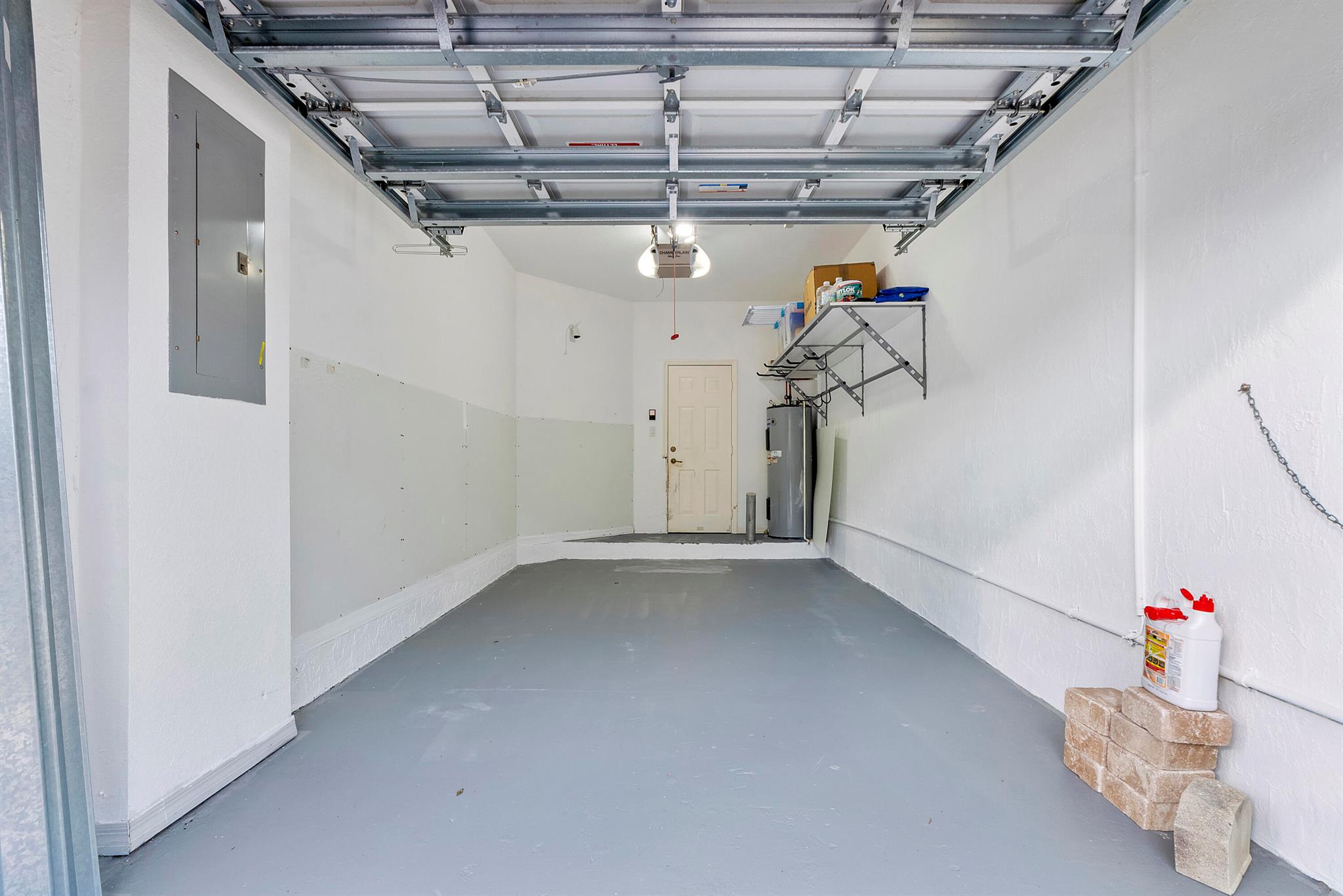 Kendall Breeze - Residential