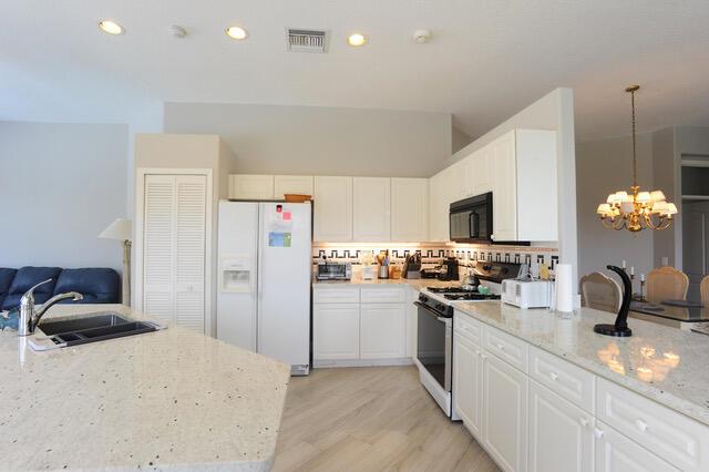 PGA RESORT COMMUNITY OF P - Residential Lease