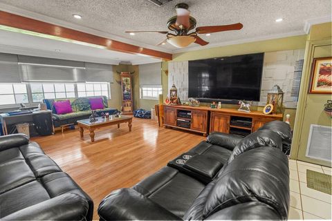 7241 La Croix Drive Hollywood FL 33024