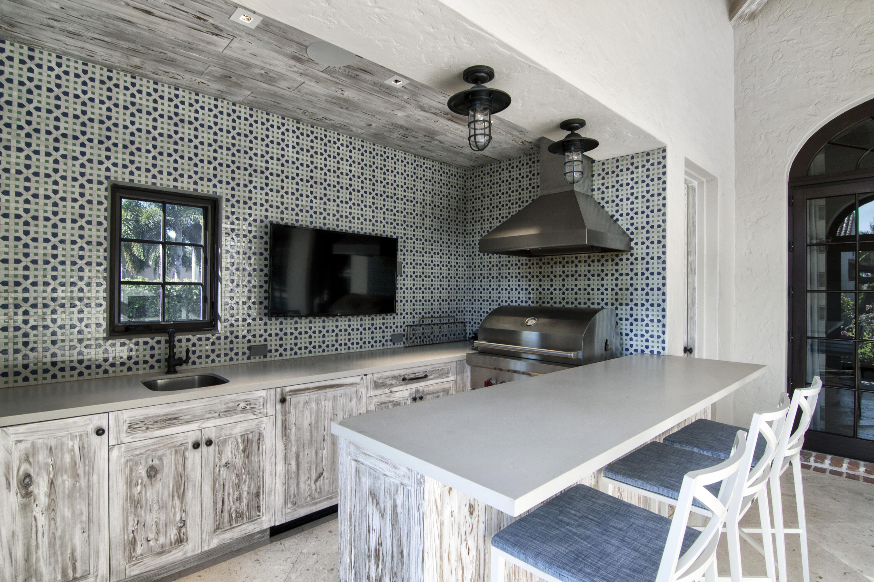 SADDLE TRAIL PARK OF WELLINGTON - Residential