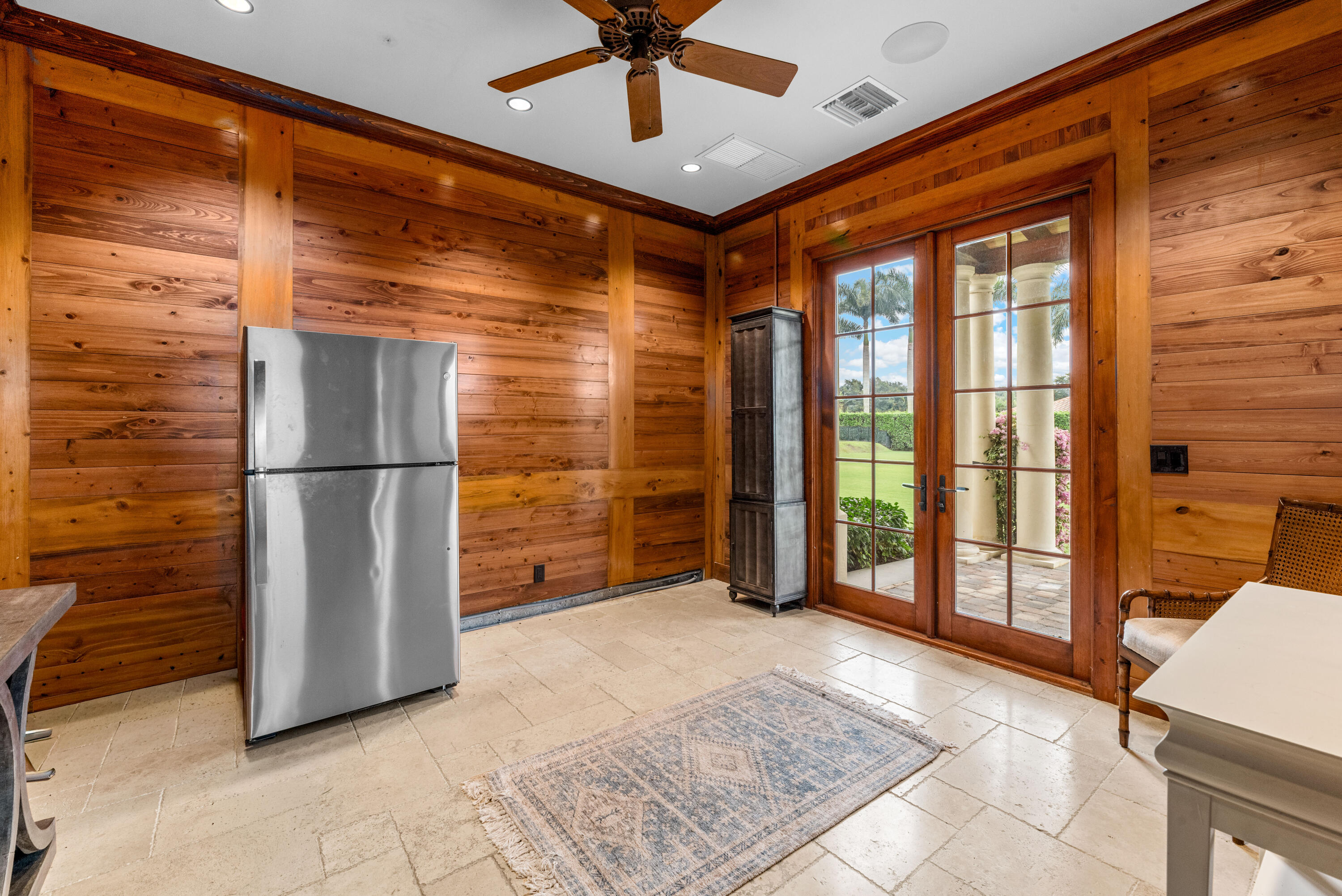 SADDLE TRAIL PARK OF WELLINGTON - Residential