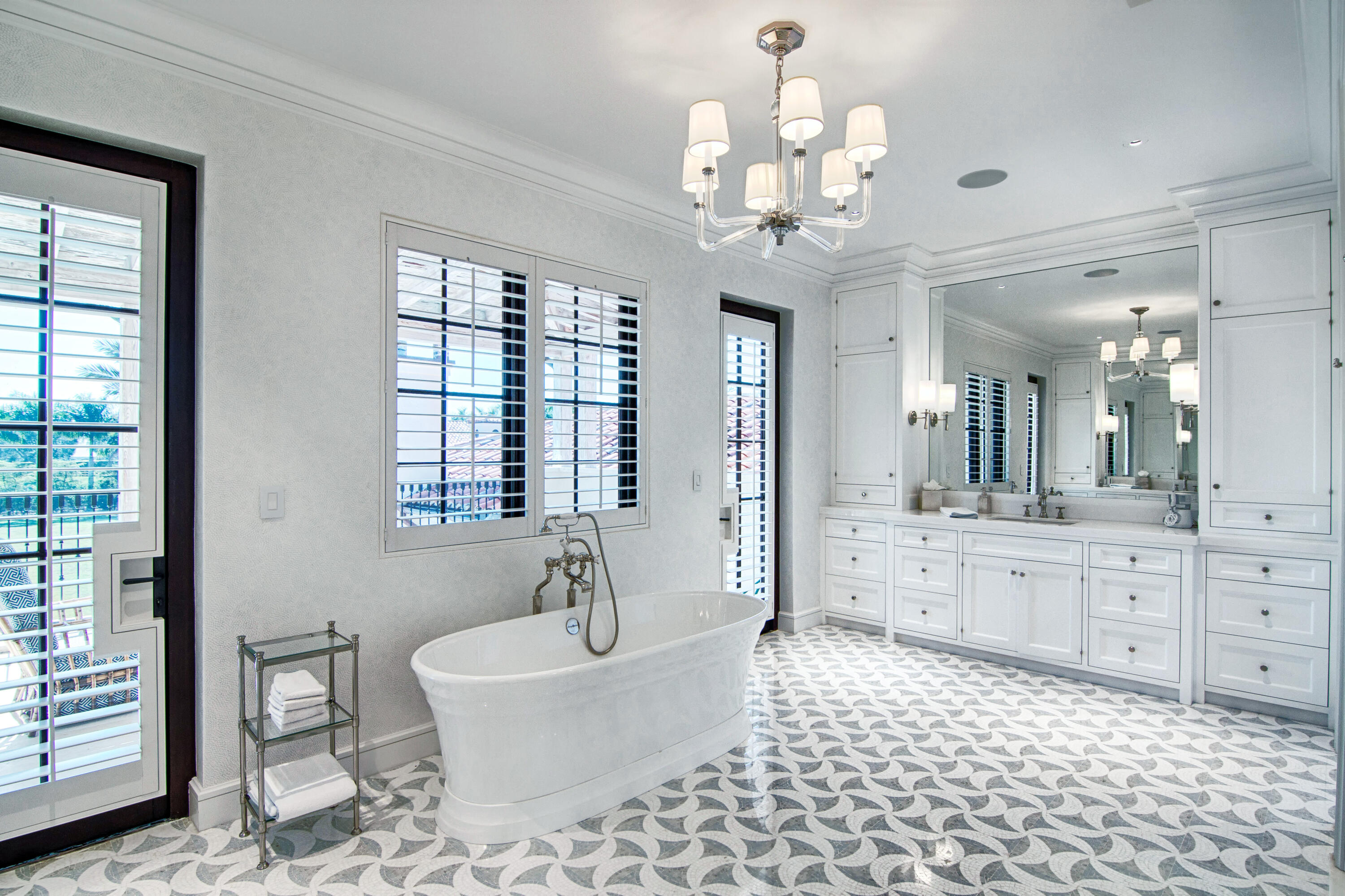 SADDLE TRAIL PARK OF WELLINGTON - Residential