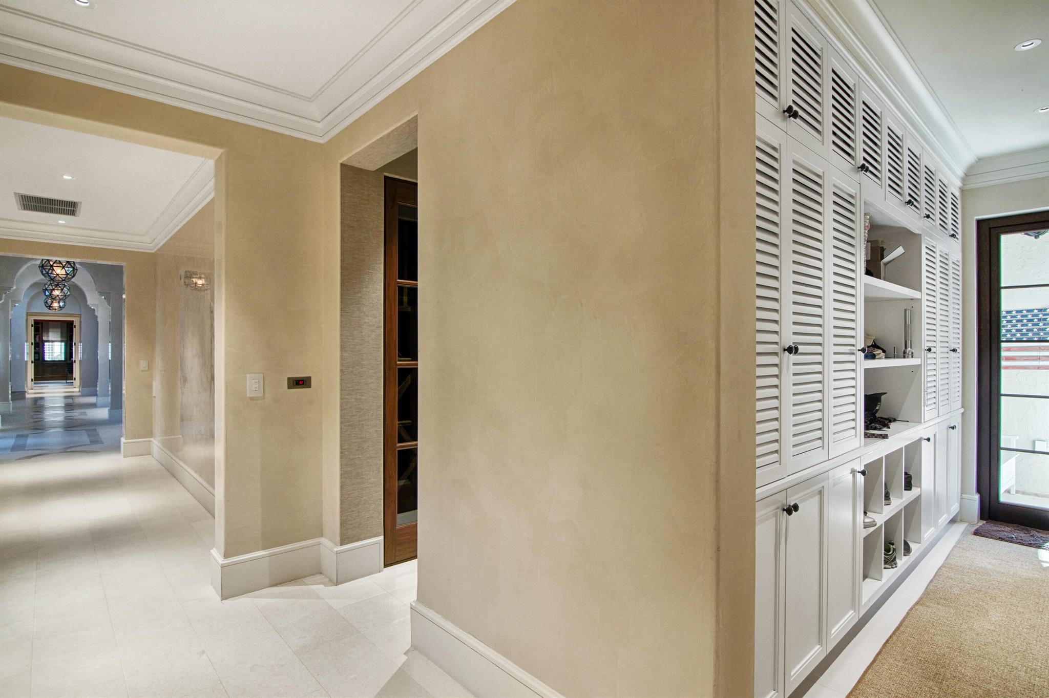 SADDLE TRAIL PARK OF WELL - Residential