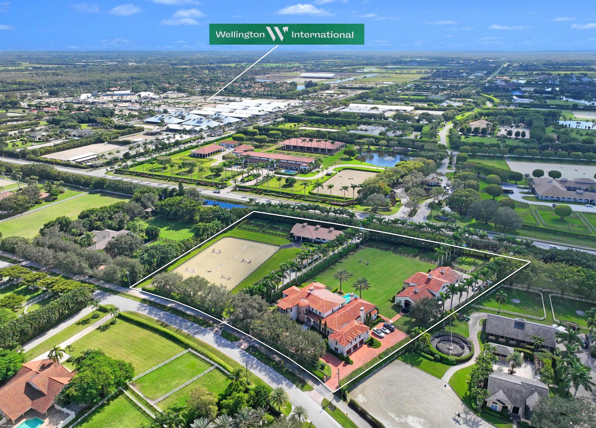 SADDLE TRAIL PARK OF WELL - Residential