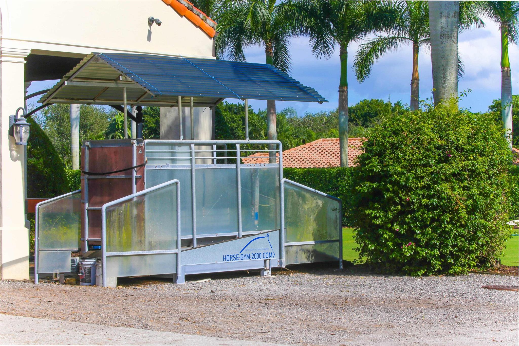 SADDLE TRAIL PARK OF WELL - Residential