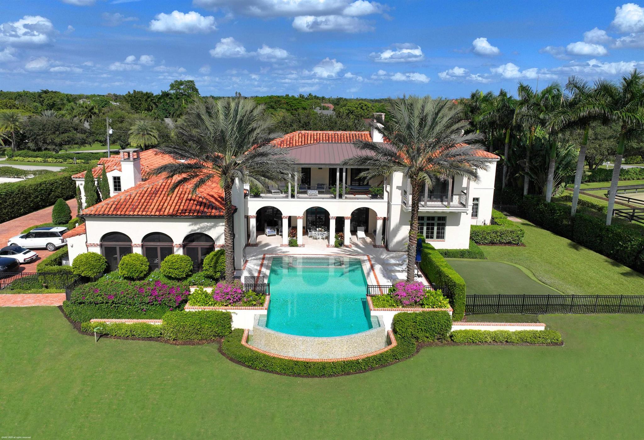 SADDLE TRAIL PARK OF WELL - Residential