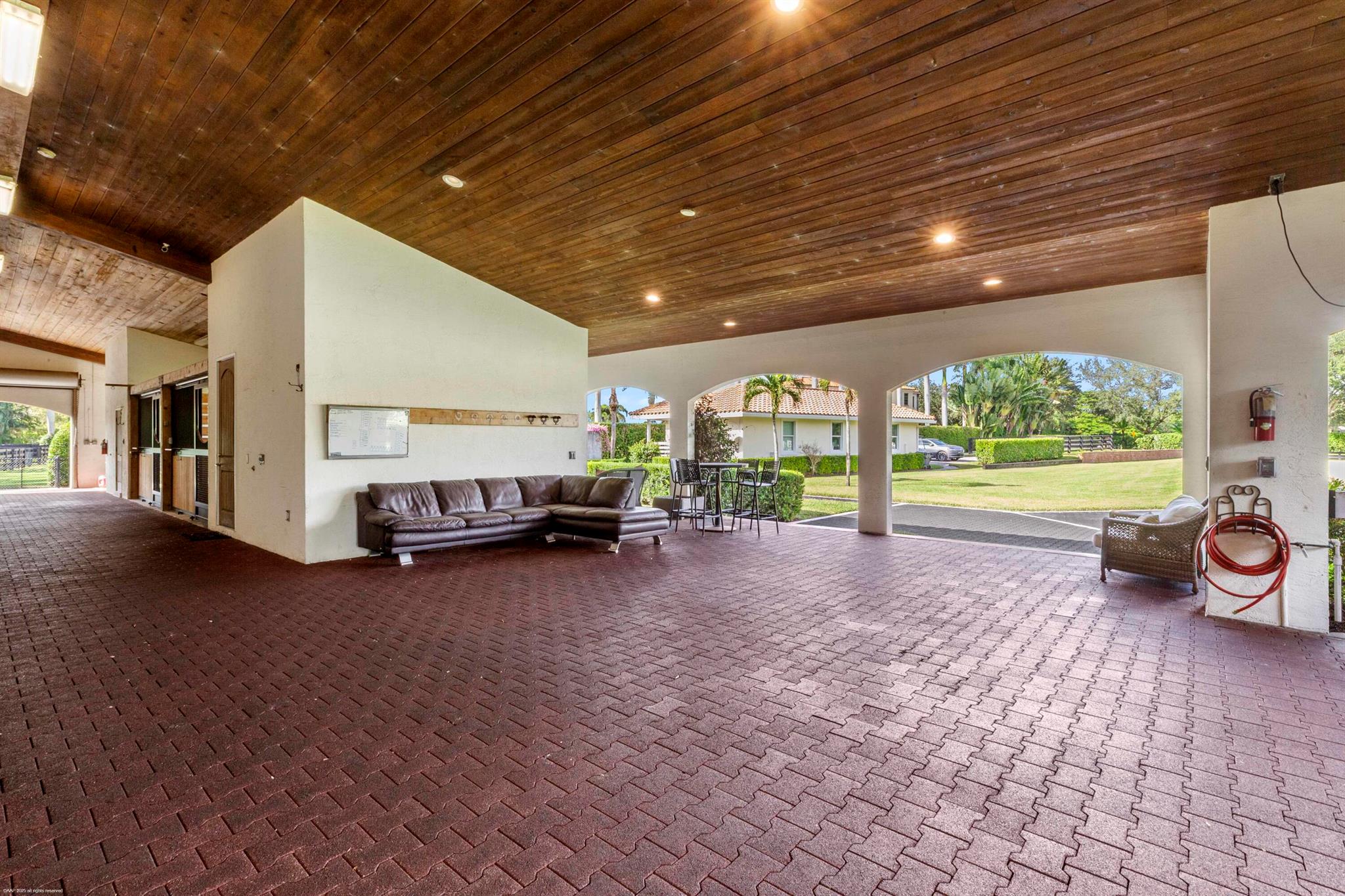 SADDLE TRAIL PARK OF WELL - Residential