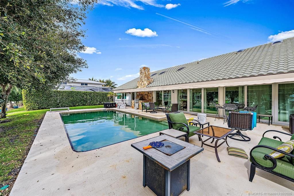 Photo of 126 Anchorage Drive S, North Palm Beach, FL 33408 (MLS # R11082705)