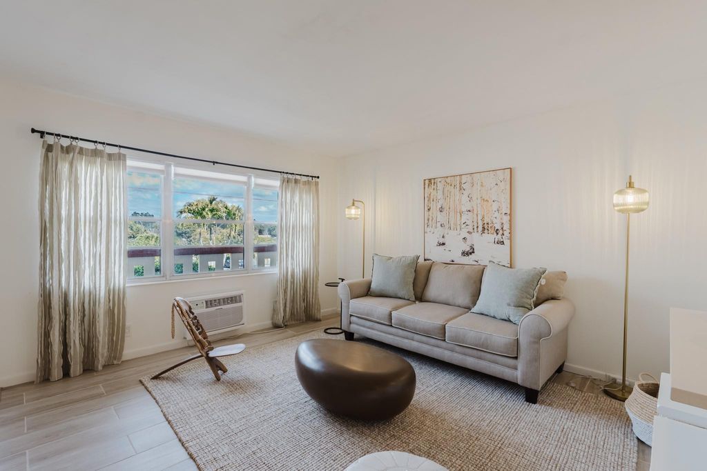 Photo of 272 Preston Way #272, Boca Raton, FL 33434 (MLS # F10550576)