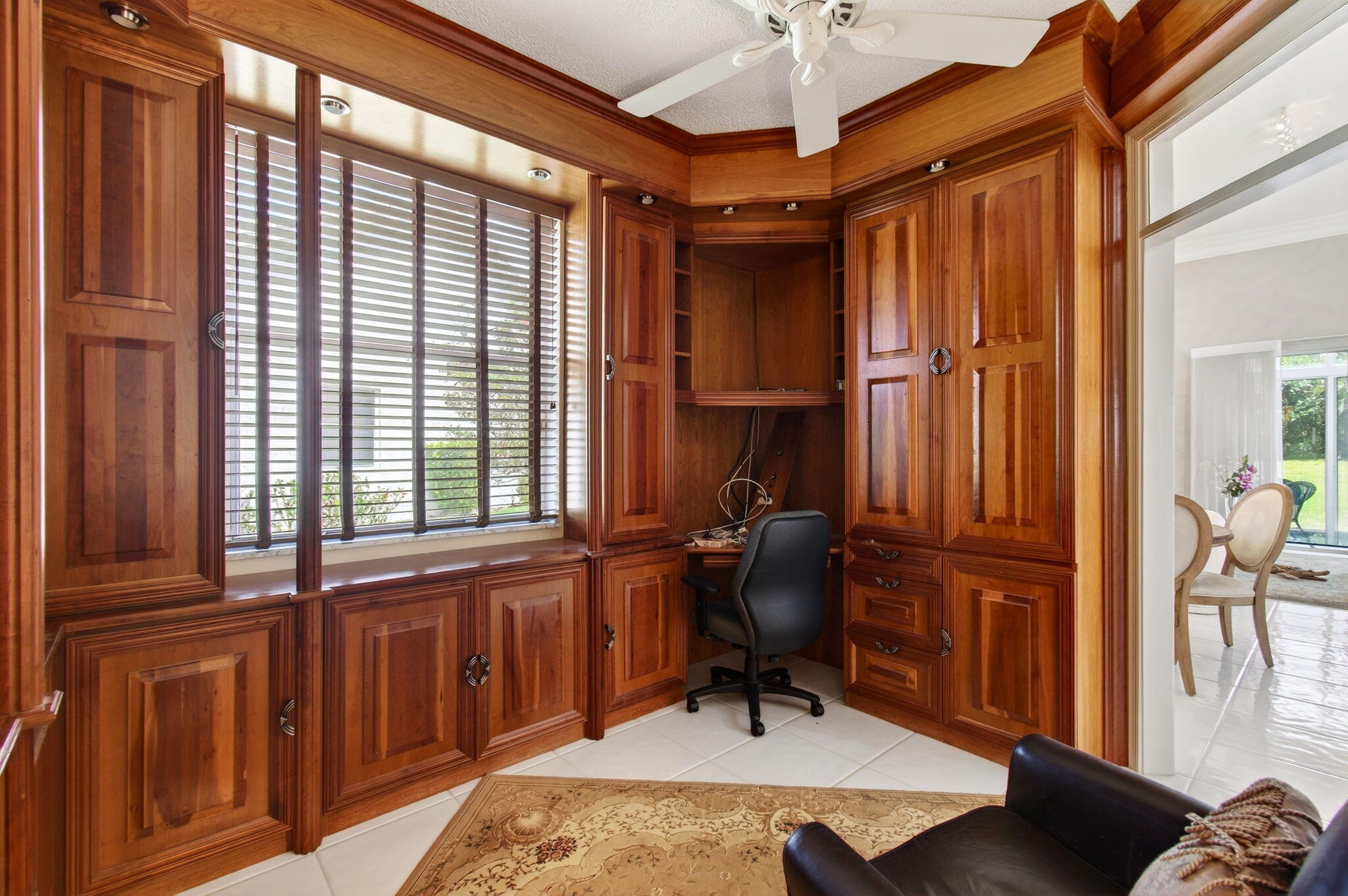 ABERDEEN 15 - Residential