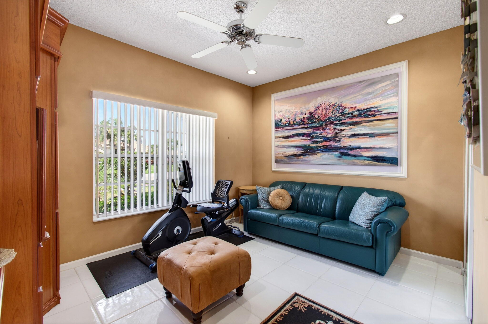 ABERDEEN 15 - Residential