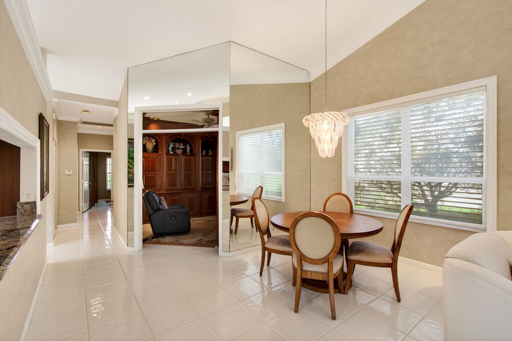 ABERDEEN 15 - Residential