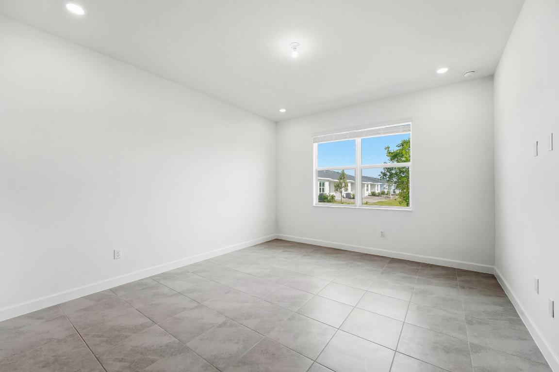 SEAGROVE PUD - Residential Lease