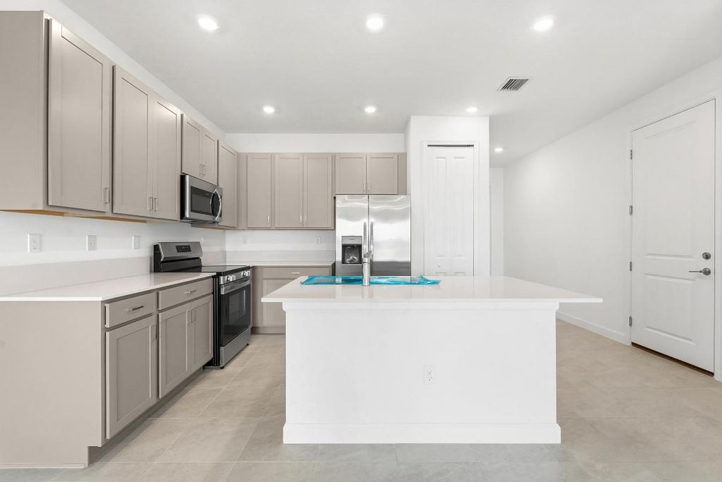 Photo of 6418 Seabright Terrace, Fort Pierce, FL 34946 (MLS # R11151742)