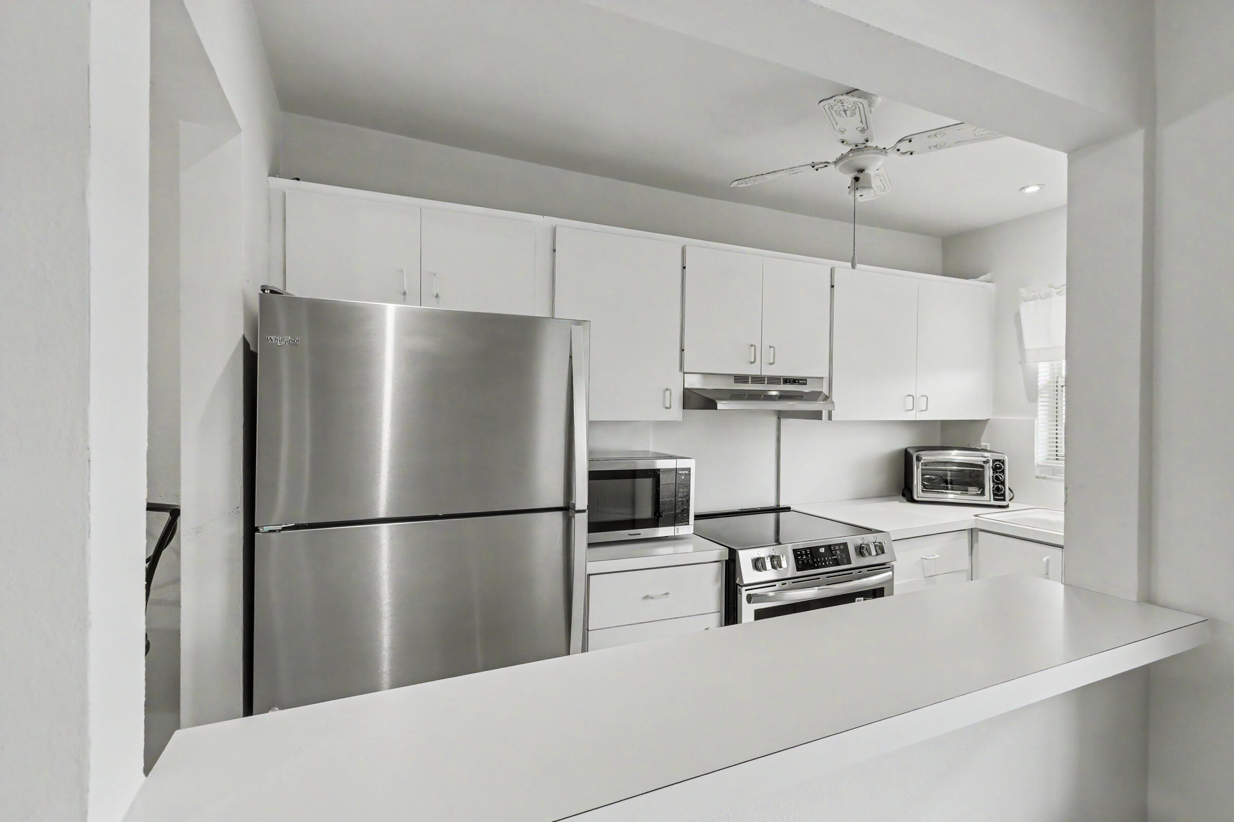 BEVERLY HILLS CONDO NUMBER FOUR - Residential