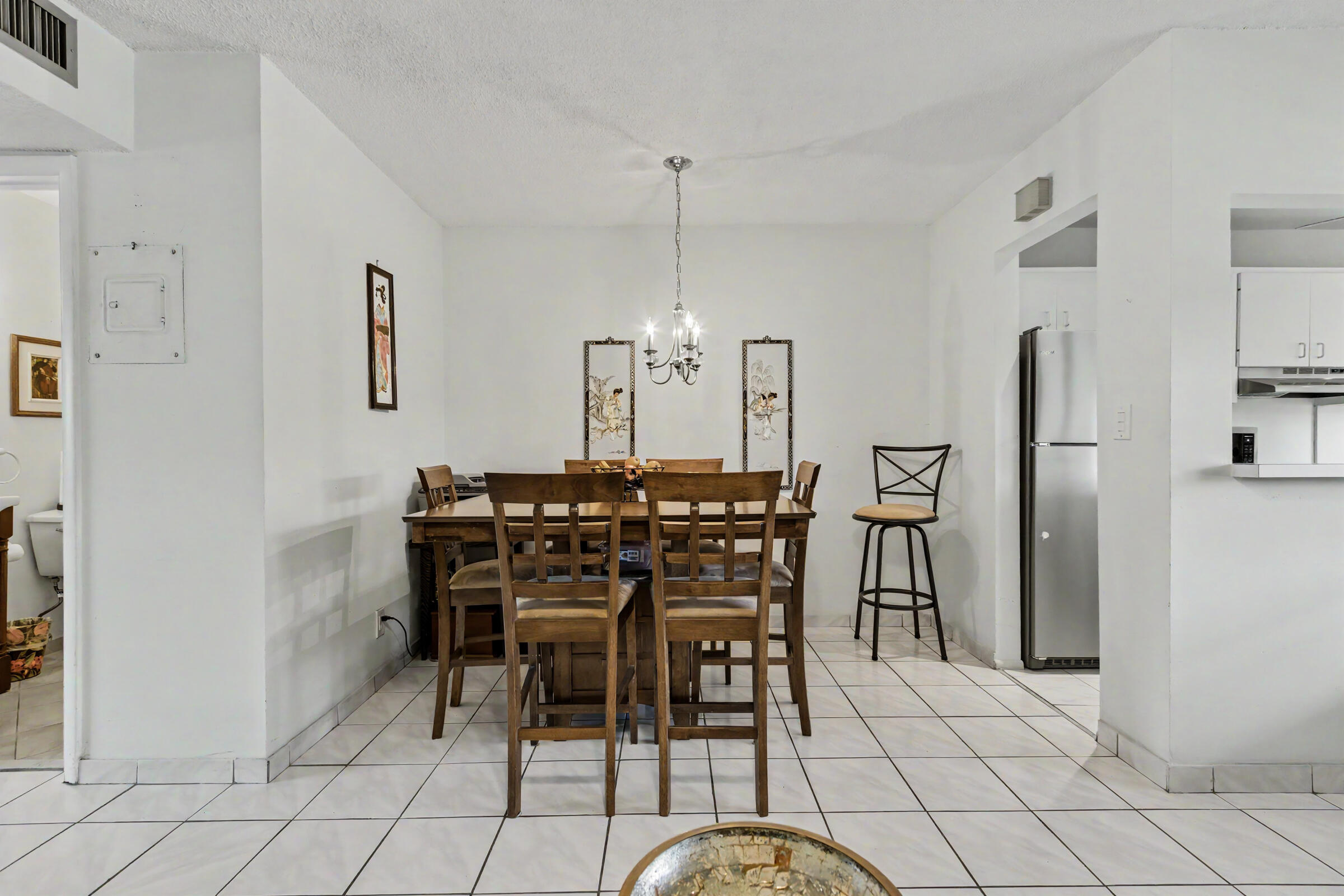 BEVERLY HILLS CONDO NUMBER FOUR - Residential