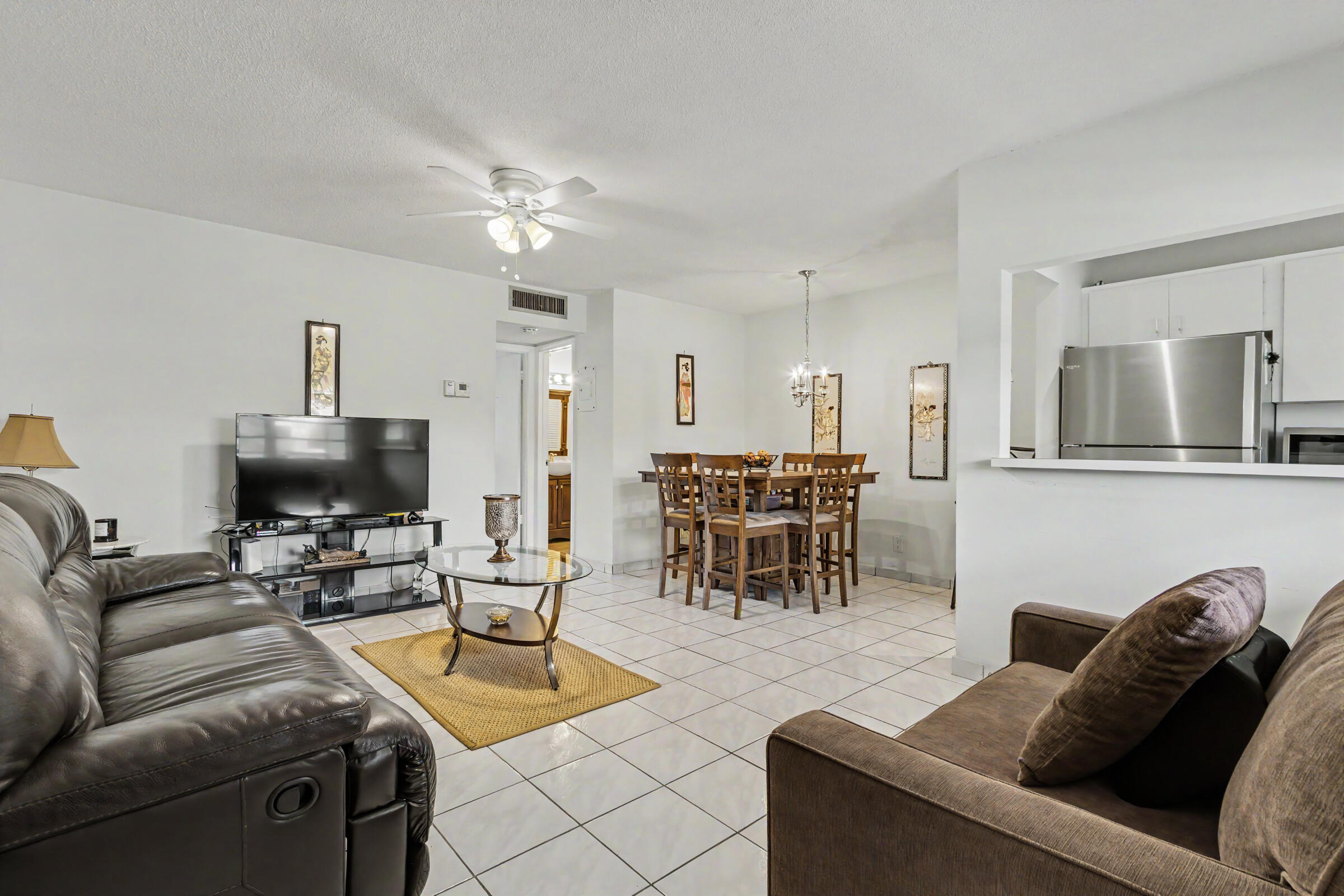 BEVERLY HILLS CONDO NUMBER FOUR - Residential
