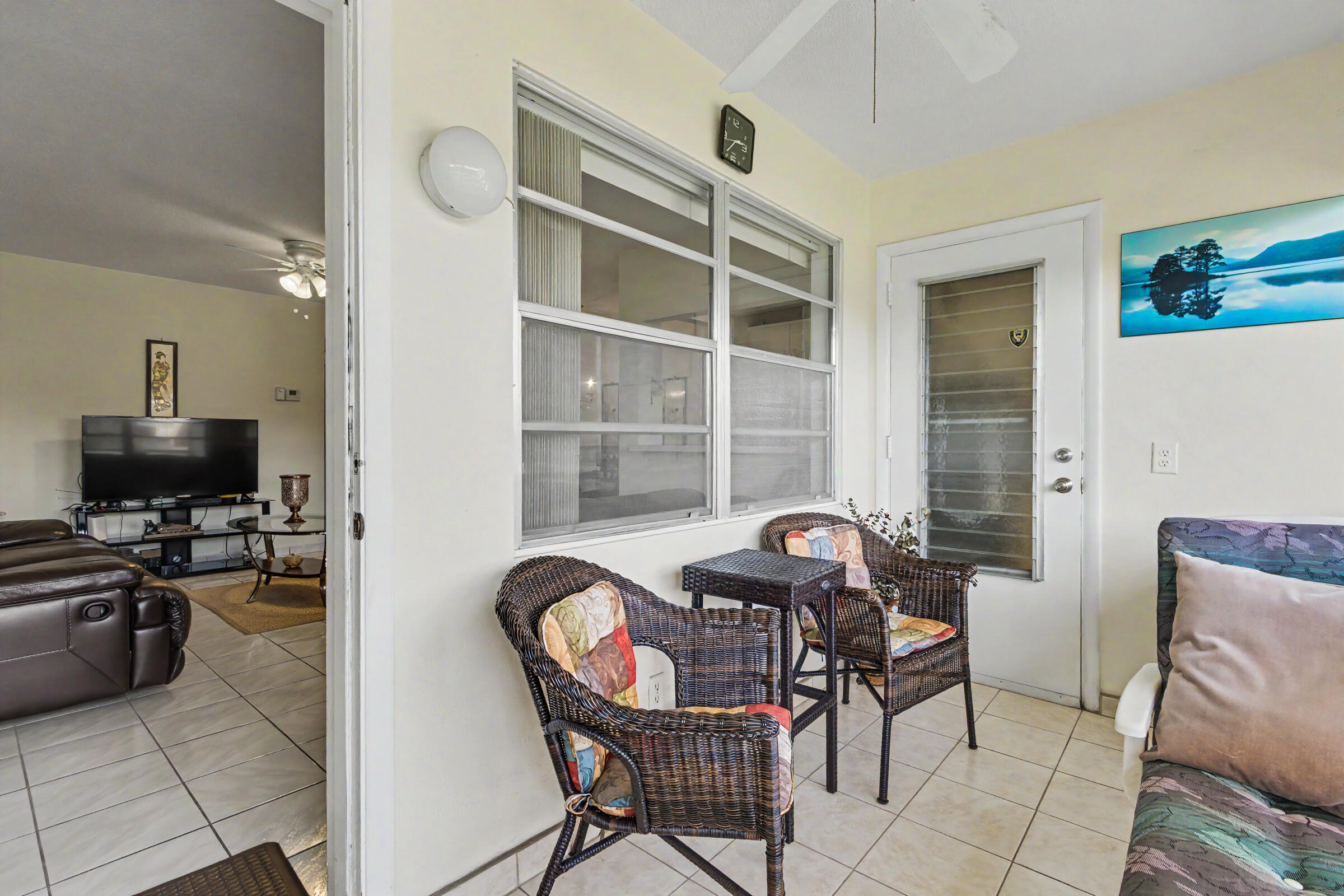 BEVERLY HILLS CONDO NUMBER FOUR - Residential