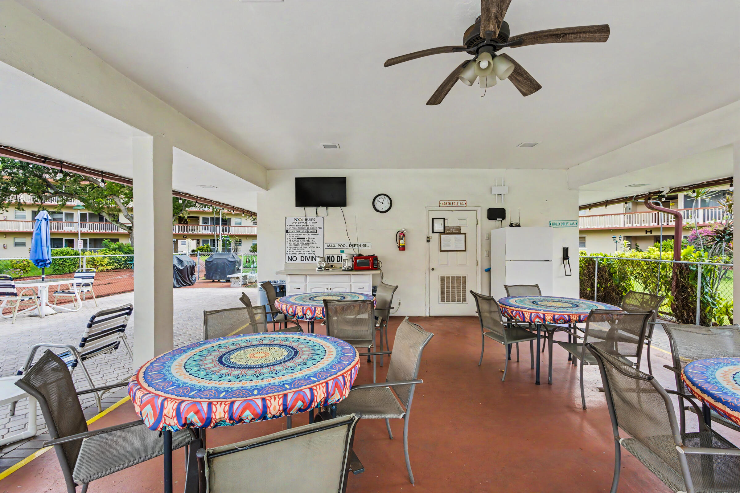 BEVERLY HILLS CONDO NUMBER FOUR - Residential