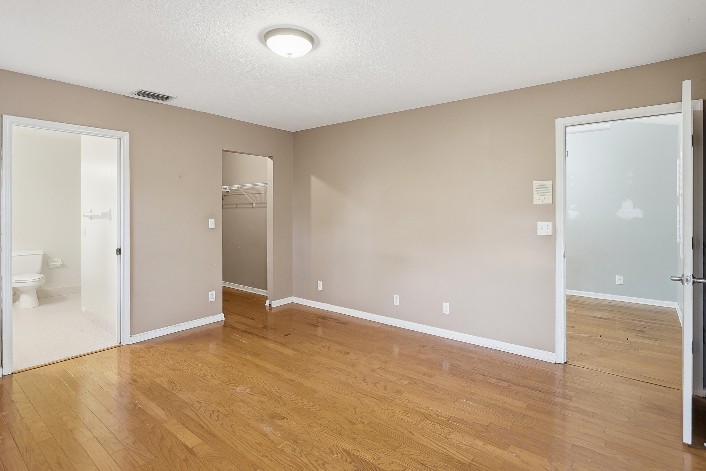 Acreage & Unrec - Residential