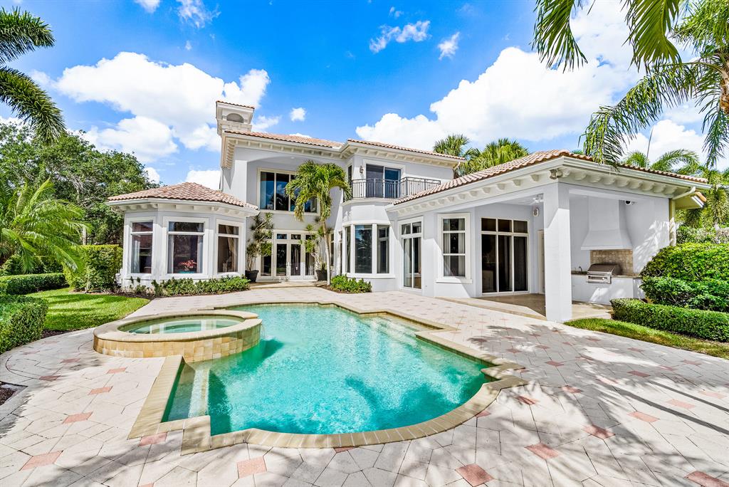 LOXAHATCHEE CLUB AT MAPLE - Residential