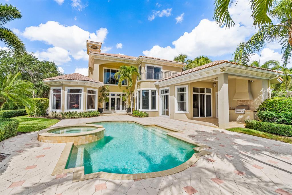 LOXAHATCHEE CLUB AT MAPLE - Residential