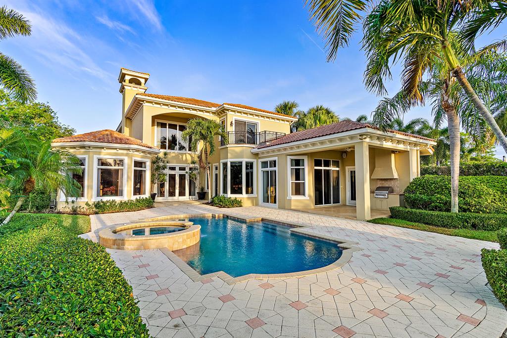 LOXAHATCHEE CLUB AT MAPLE - Residential