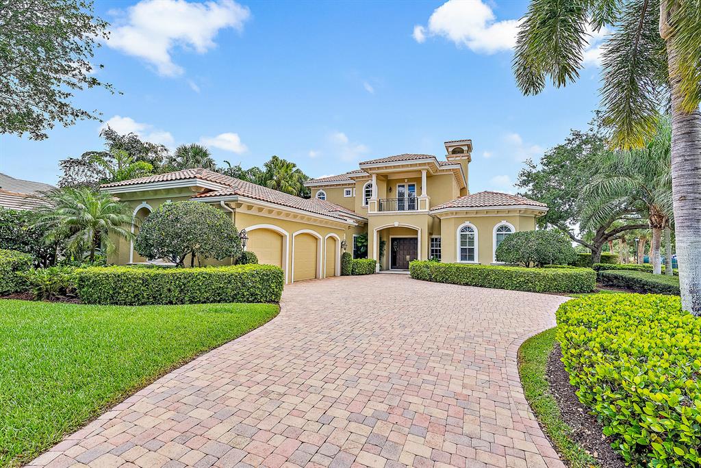 LOXAHATCHEE CLUB AT MAPLE - Residential