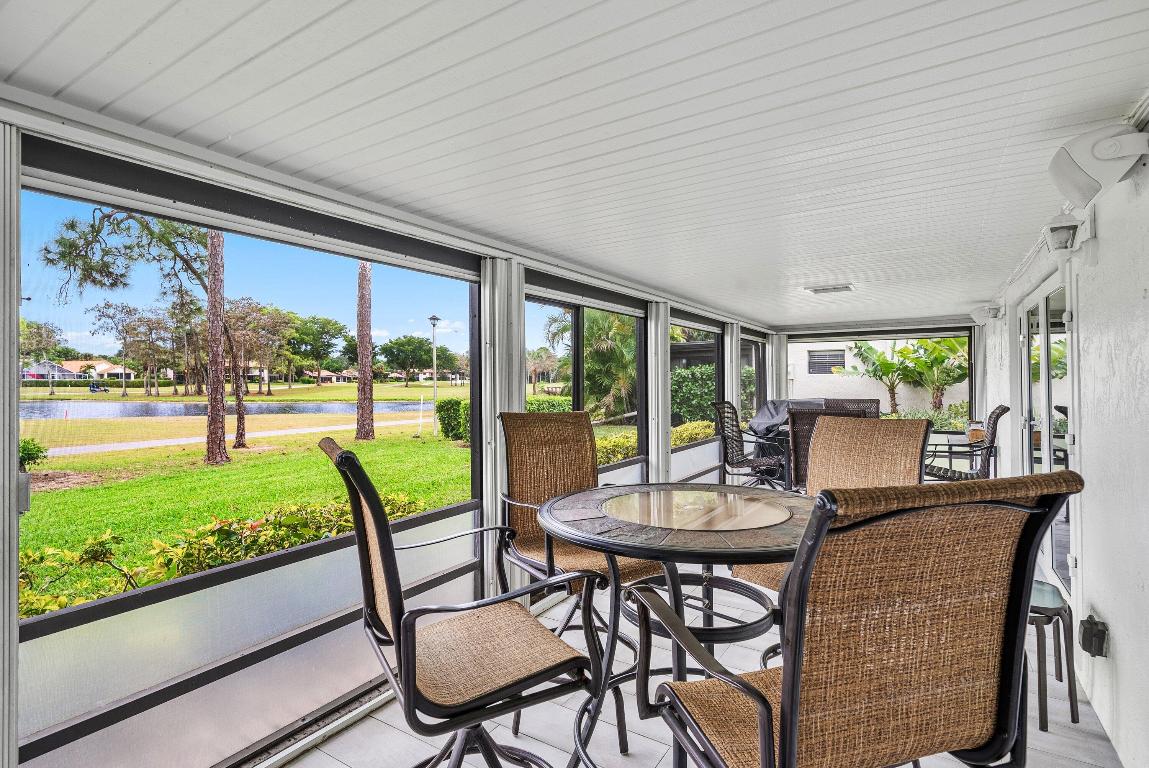 PALMS OF BOCA LAGO - Residential