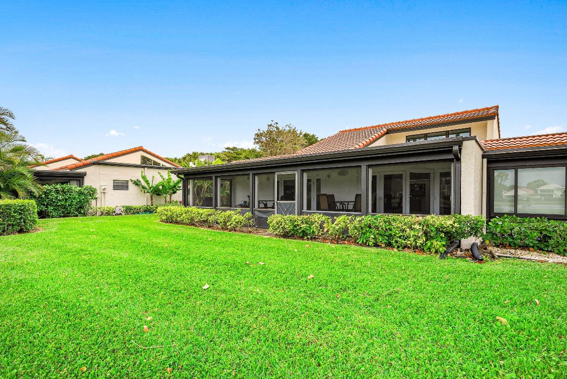 PALMS OF BOCA LAGO - Residential