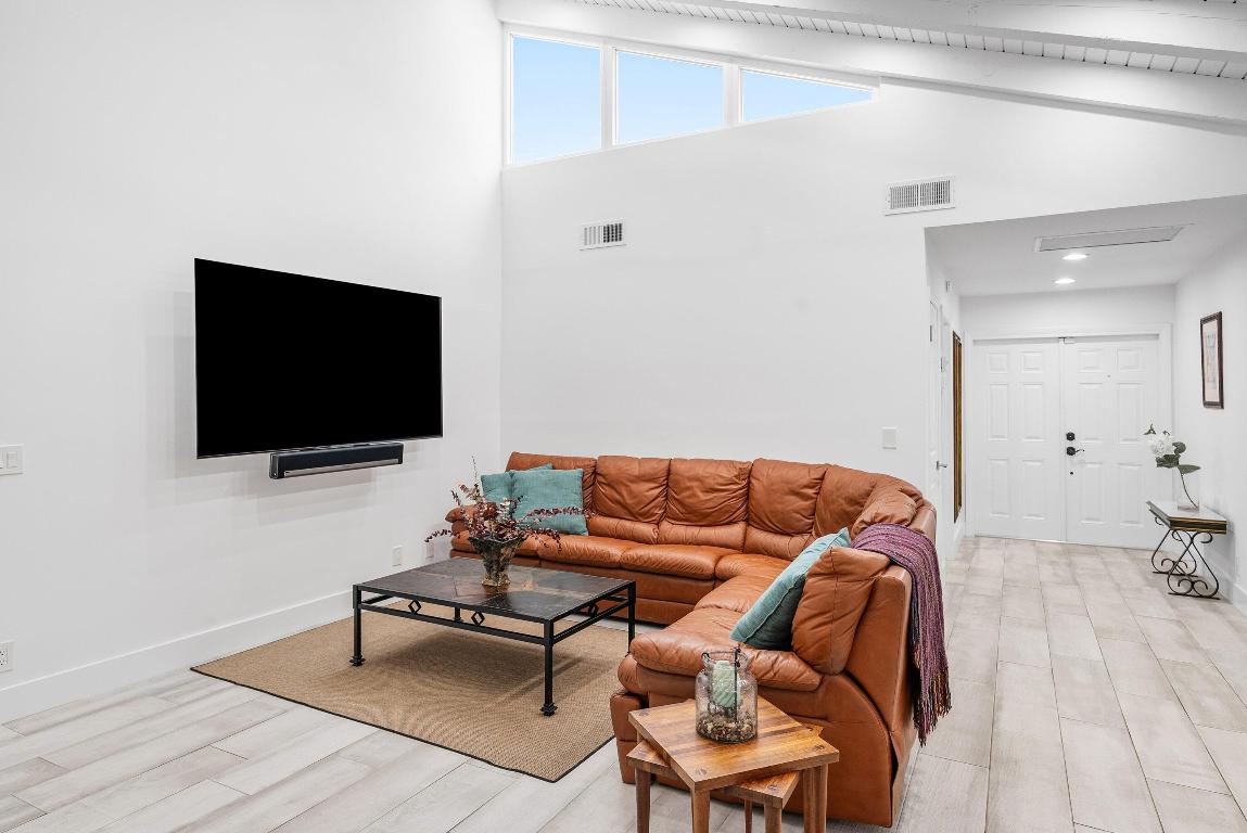 PALMS OF BOCA LAGO - Residential