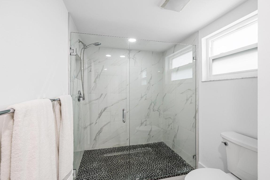 PALMS OF BOCA LAGO - Residential